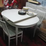 439 1293 DINING ROOM SET